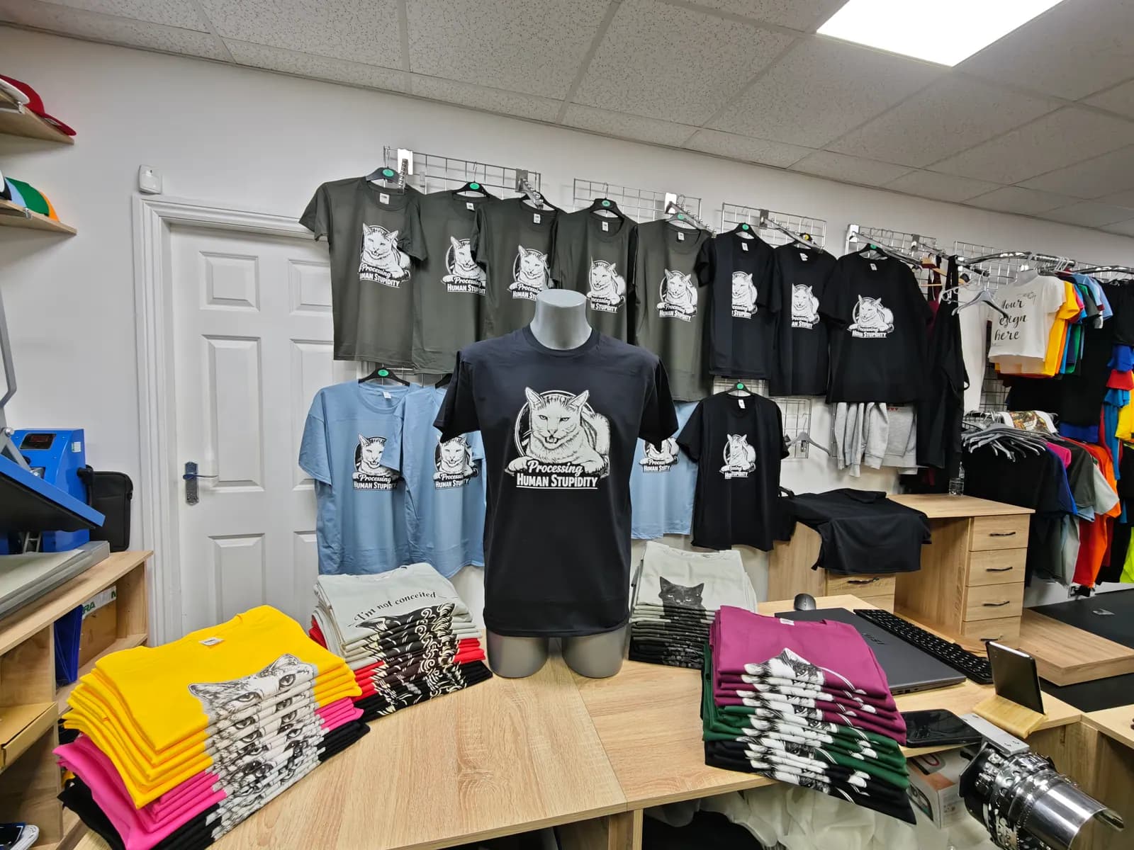 Processing Human Stupidity cat t-shirt printed for an e-commerce brand